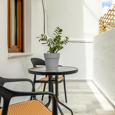 Naxian Hideaway Naxos Town Διαμέρισμα